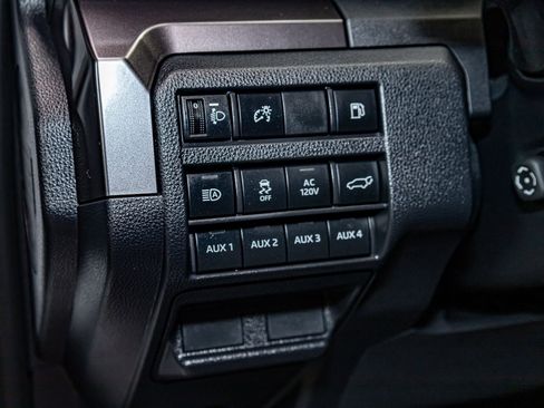 Used 2025 Toyota 4Runner TRD Off-Road Premium image 21