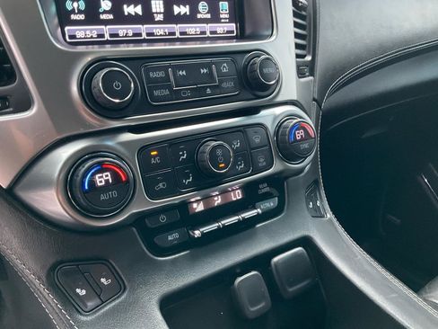 Used 2019 Chevrolet Tahoe LT AWD/4WD image 25