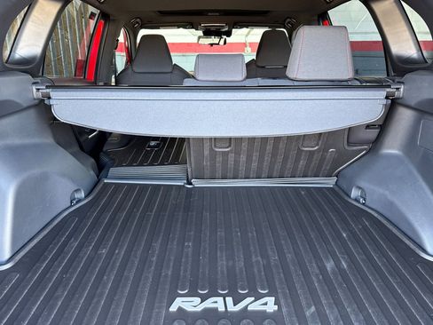New 2025 Toyota RAV4 SE image 14