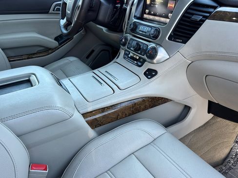 Used 2015 GMC Yukon Denali w/ Touring Package image 21