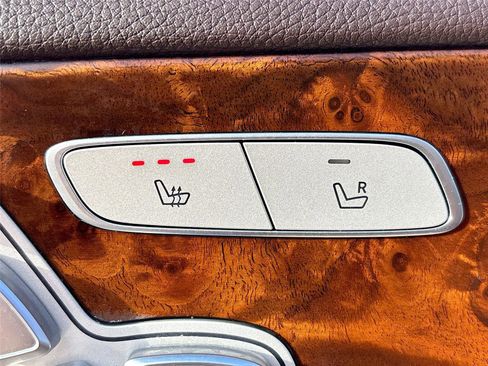 Used 2020 Mercedes-Benz E 350 4MATIC Sedan image 23