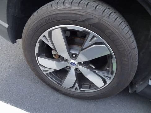 Used 2021 Subaru Forester Touring image 12