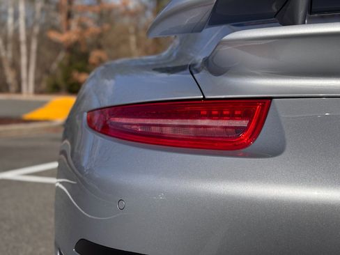 Used 2014 Porsche 911 Turbo S AWD/4WD image 19