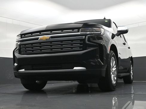 Used 2023 Chevrolet Tahoe Premier RWD image 32