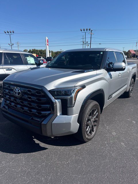 Used 2023 Toyota Tundra Platinum w/ Advanced Package AWD/4WD image 1