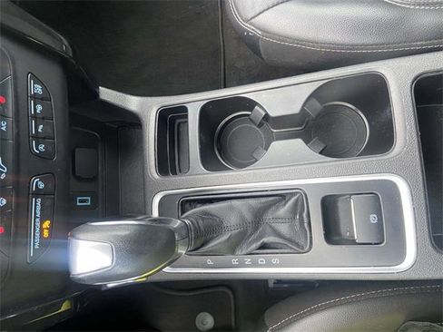 Used 2010 Ford Explorer Limited image 19