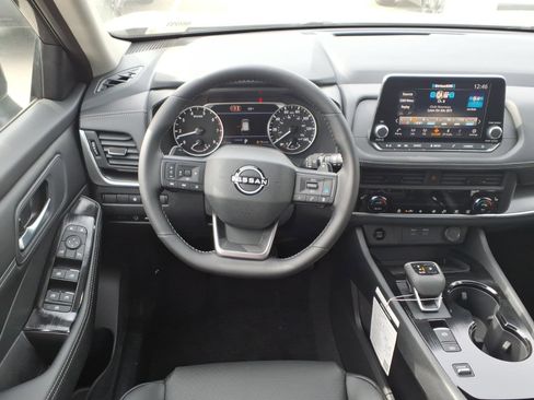 New 2026 Nissan Rogue SV image 6