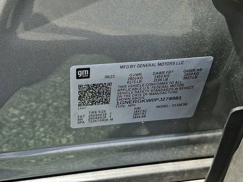 Certified 2023 Chevrolet Traverse LT FWD image 28