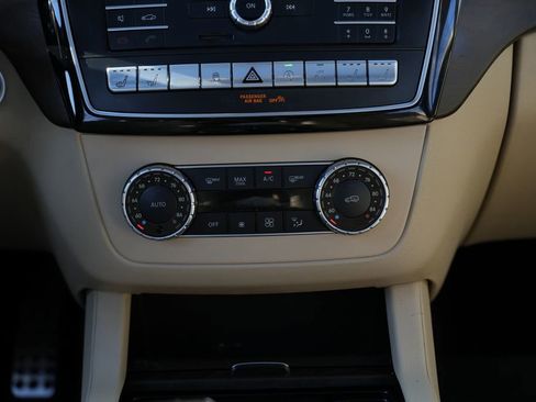 Used 2019 Mercedes-Benz GLE 43 AMG 4MATIC Coupe image 40