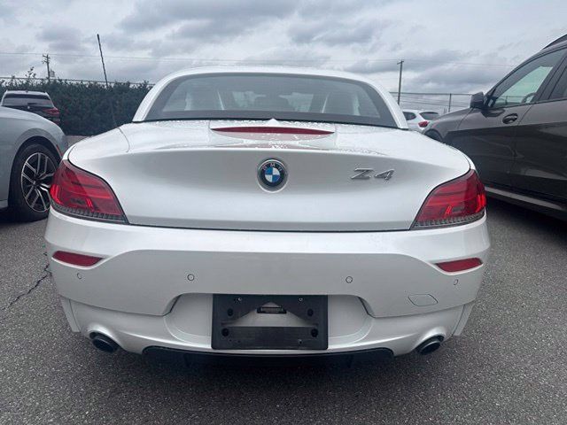 Used 2016 BMW Z4 sDrive35is RWD image 16