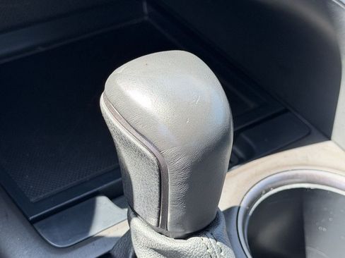 Used 2024 Toyota Camry SE FWD image 21