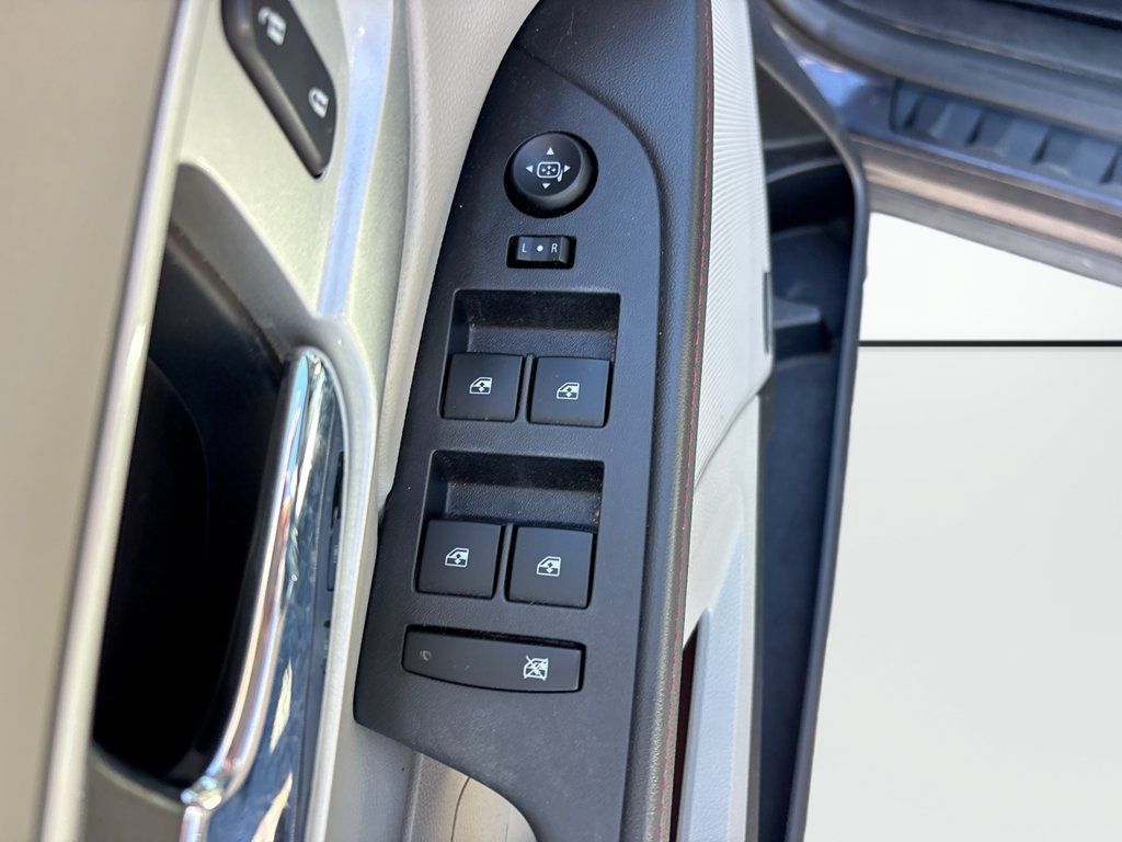 Used 2013 GMC Terrain SLT FWD image 26