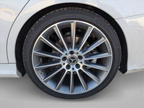Used 2019 Mercedes-Benz C 300 Sedan image 3