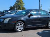 Used 2009 Ford Fusion SE image 2