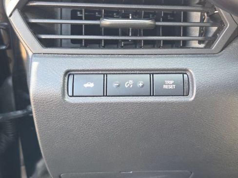 Used 2022 Nissan Altima 2.5 SV AWD/4WD image 25