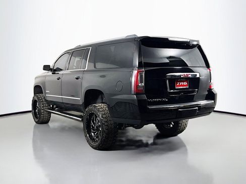 Used 2018 GMC Yukon XL Denali w/ Denali Ultimate Package AWD/4WD image 3