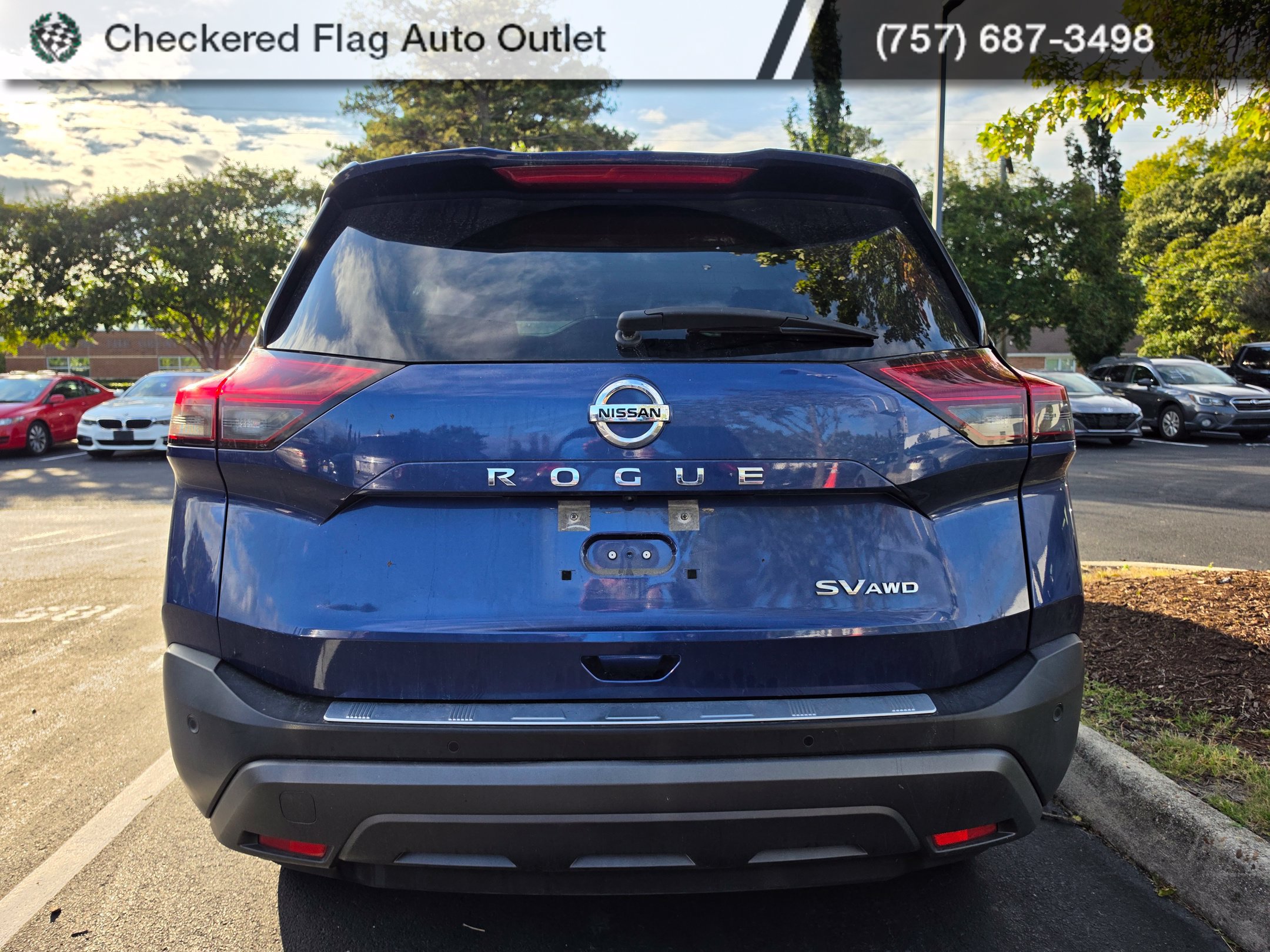 Used 2021 Nissan Rogue SV AWD/4WD image 5