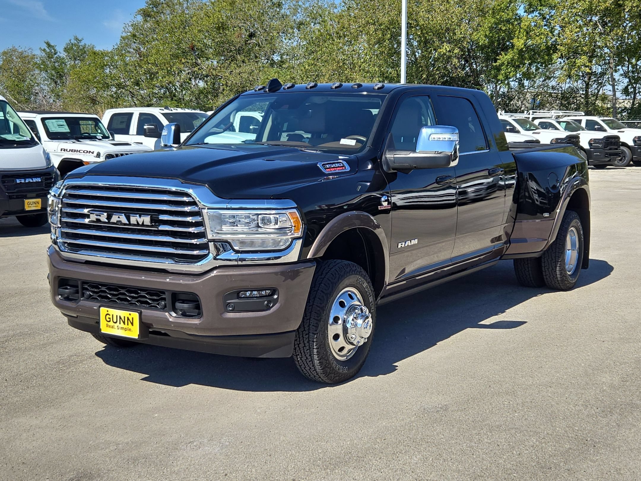 Used 2024 RAM 3500 Limited w/ Safety Group AWD/4WD image 7