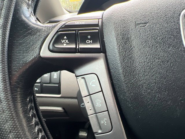 Used 2014 Honda Odyssey Touring image 25