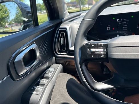 New 2026 Kia Sorento LX FWD image 41