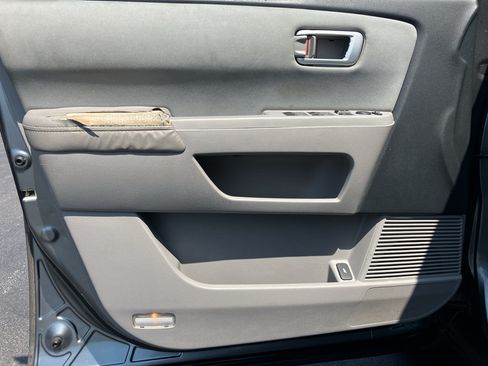 Used 2009 Honda Pilot EX image 9