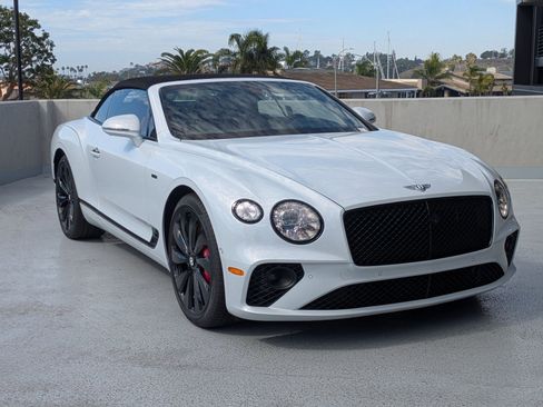 Used 2024 Bentley Continental GT V8 image 1