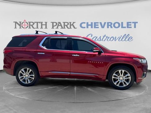 Certified 2019 Chevrolet Traverse High Country AWD/4WD image 3