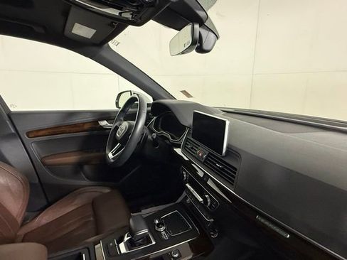 Used 2018 Audi Q5 2.0T Premium Plus w/ Premium Plus Package image 34