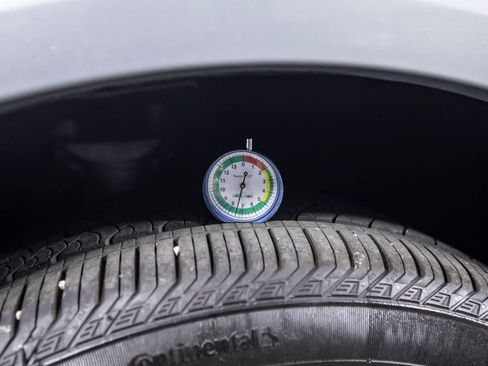 Used 2025 Audi Q8 Prestige image 40