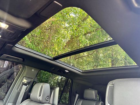 Used 2021 Cadillac Escalade Sport w/ Driver Assist Tech Package RWD image 18