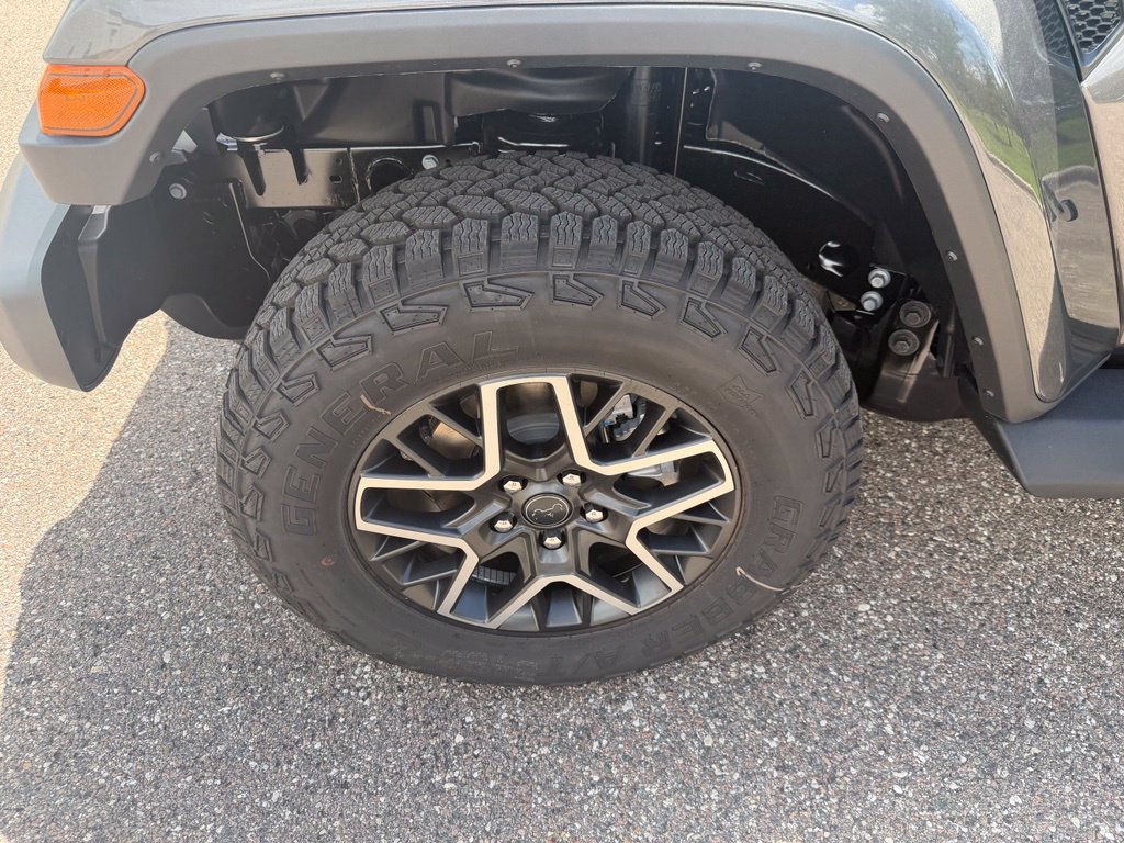 New 2027 Jeep Wrangler Unlimited Sahara AWD/4WD image 33