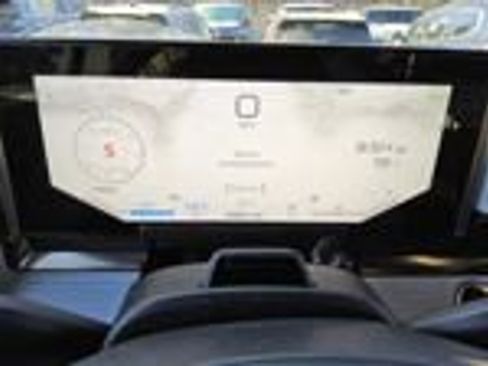 Used 2024 GMC Hummer EV 2X w/ Extreme Off-Road Package image 6