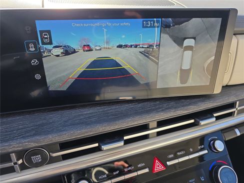 Used 2025 Hyundai Santa Fe Calligraphy image 29