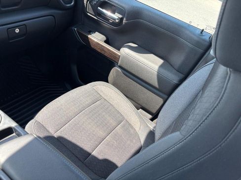 Used 2020 GMC Sierra 1500 Elevation w/ Elevation Value Package image 15