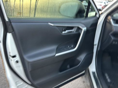 Certified 2020 Toyota RAV4 TRD Off-Road image 14