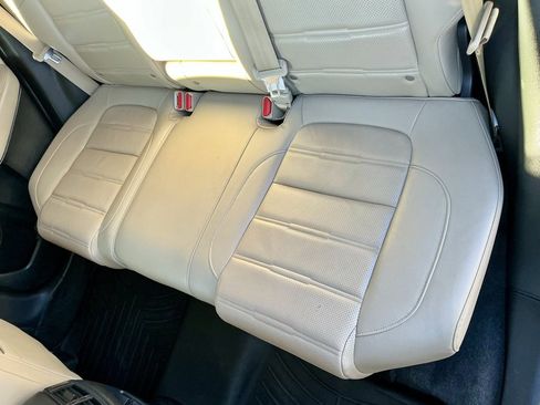 Used 2019 Honda CR-V EX-L image 29