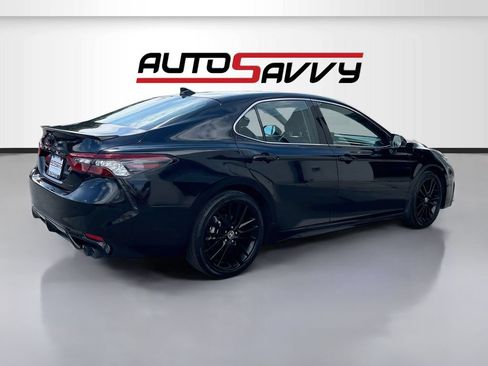 Used 2024 Toyota Camry XSE FWD image 7