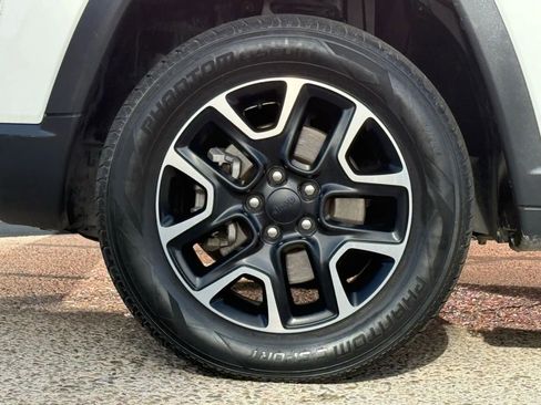 Used 2019 Jeep Compass Trailhawk w/ Leather Interior Group image 29