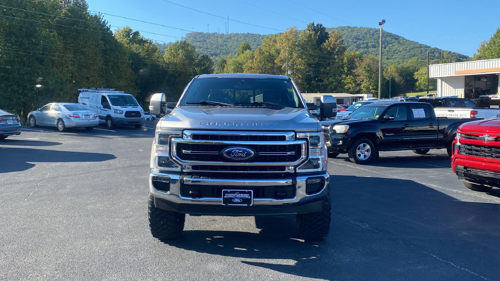 Used 2020 Ford F250 Lariat w/ Lariat Ultimate Package AWD/4WD image 2
