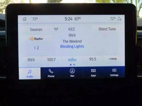 Used 2020 Ford Explorer Limited image 35