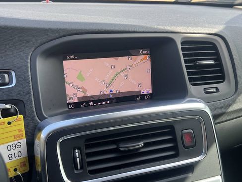 Used 2018 Volvo S60 T5 Dynamic w/ Vision Package FWD image 30