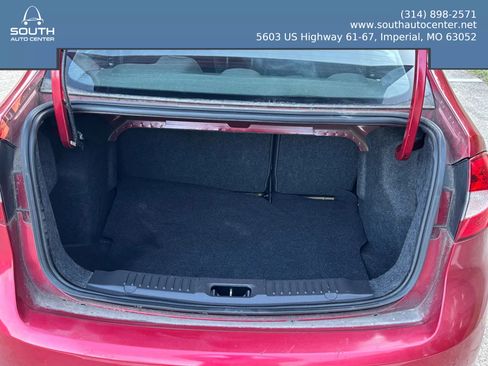 Used 2011 Ford Fiesta SE w/ 201A Rapid Spec Order Code image 7