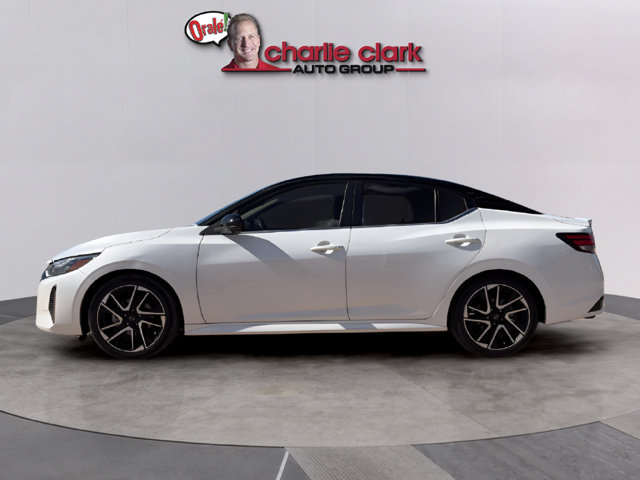 Certified 2024 Nissan Sentra SR w/ SR Premium Package FWD image 2