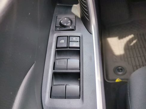 Certified 2024 Toyota RAV4 LE AWD/4WD image 21