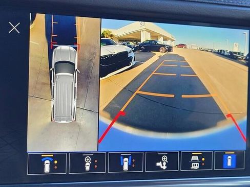 Used 2022 GMC Yukon Denali image 22