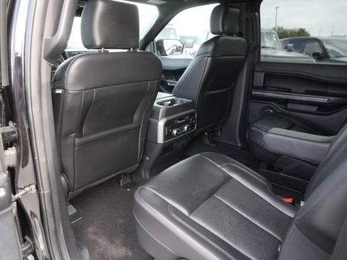 Used 2020 Ford Expedition Max XLT w/ Equipment Group 202A image 12
