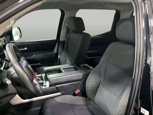 Used 2023 Toyota Tundra SR5 w/ SR5 Convenience Package AWD/4WD image 8