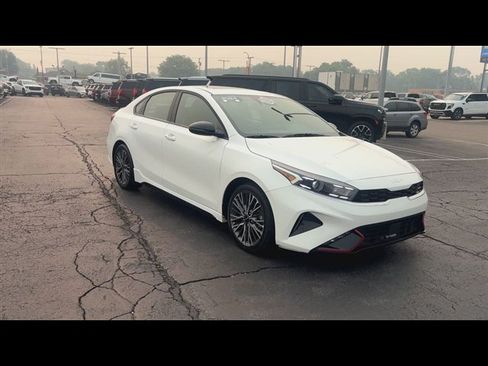 Used 2024 Kia Forte GT-Line w/ GT-Line Premium Package FWD image 2