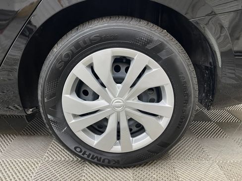 Used 2025 Nissan Versa S w/ Trunk Package FWD image 30