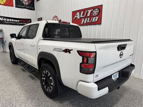 Used 2022 Nissan Frontier PRO-4X image 18